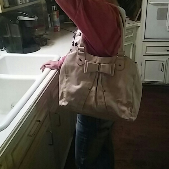 Blush purse with bow! - Picture 5 of 8